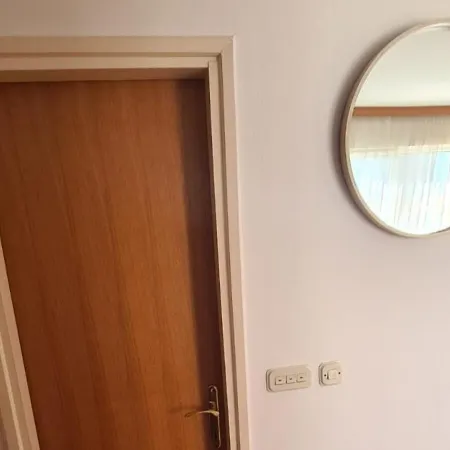 Ljubav Apartman *